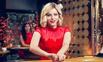 Hình ảnh thể hiện sự xa lánh gia đình và xã hội do vấn đề cờ bạc